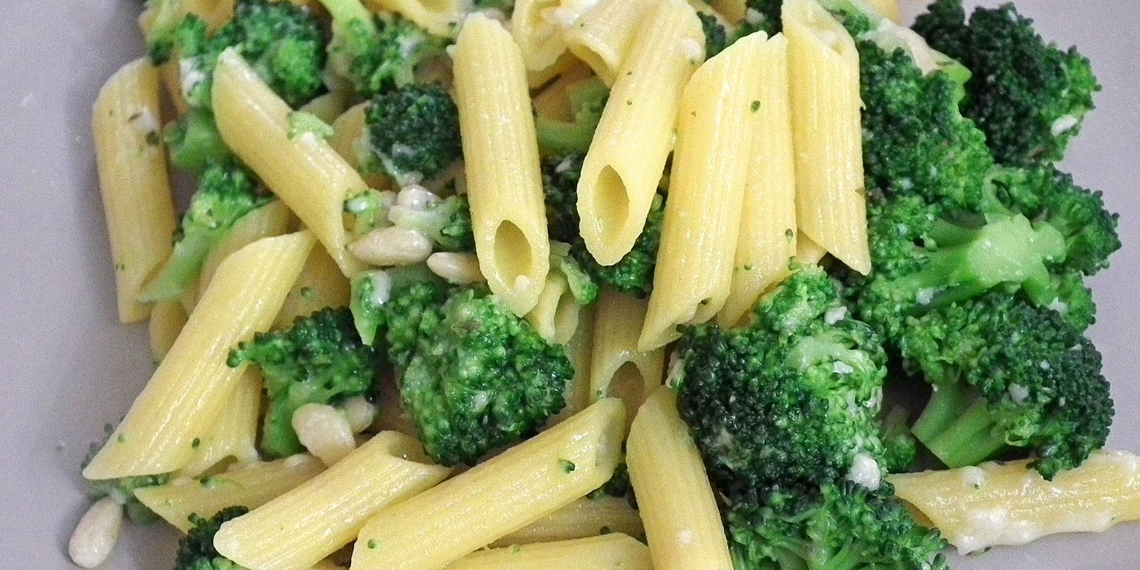 Pasta with Broccoli and Pine Nuts